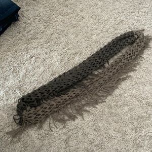 Women’s Two-Tone Fashion Scarf